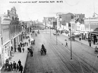 Jasper Avenue looking west, 1910. City of Edmonton Archives EA-10-199