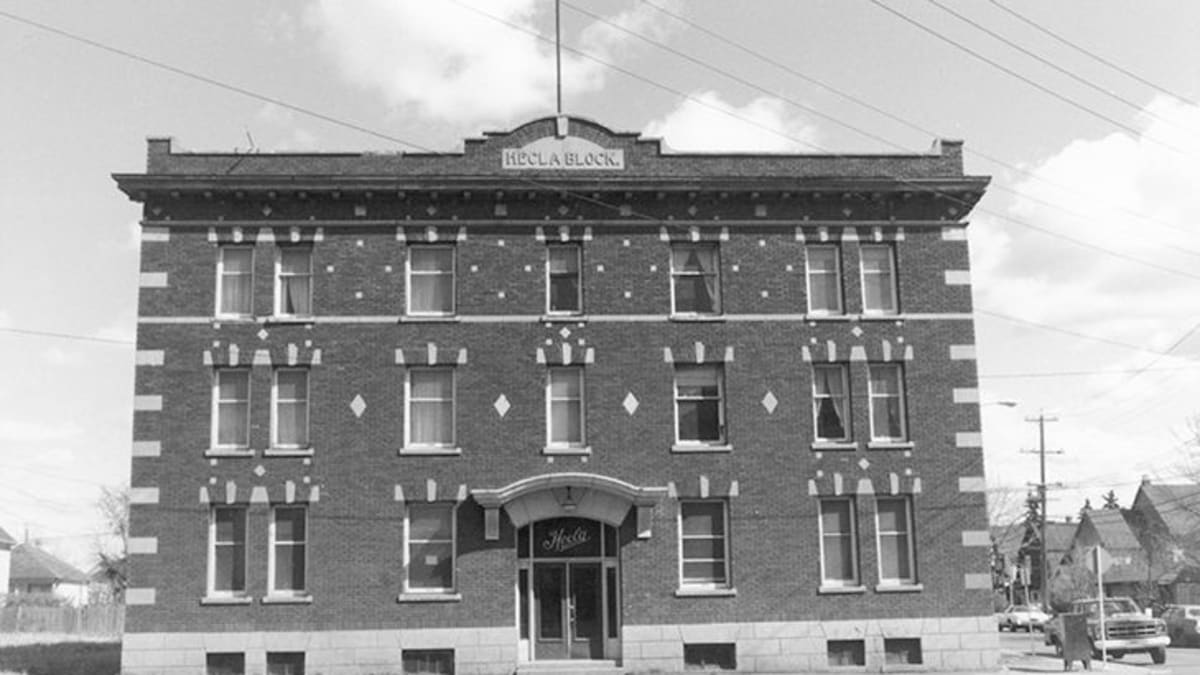 Hecla Block, exterior view, 1978