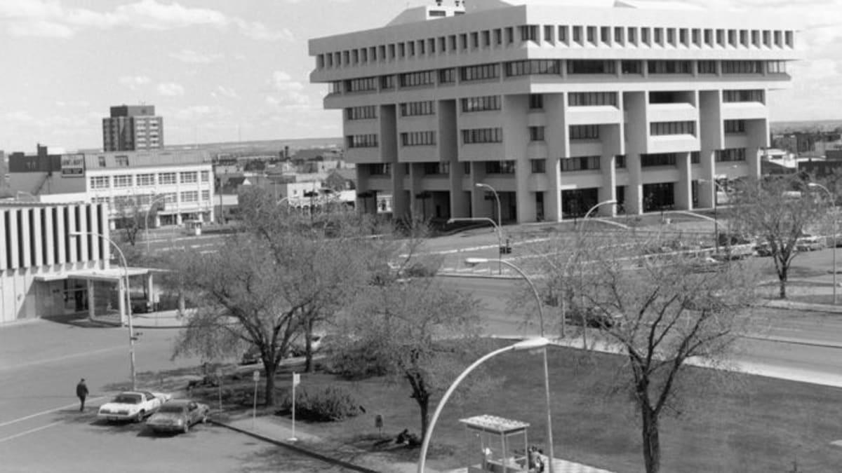 Exterior view of the Law Courts Building in Edmonton from 1978.