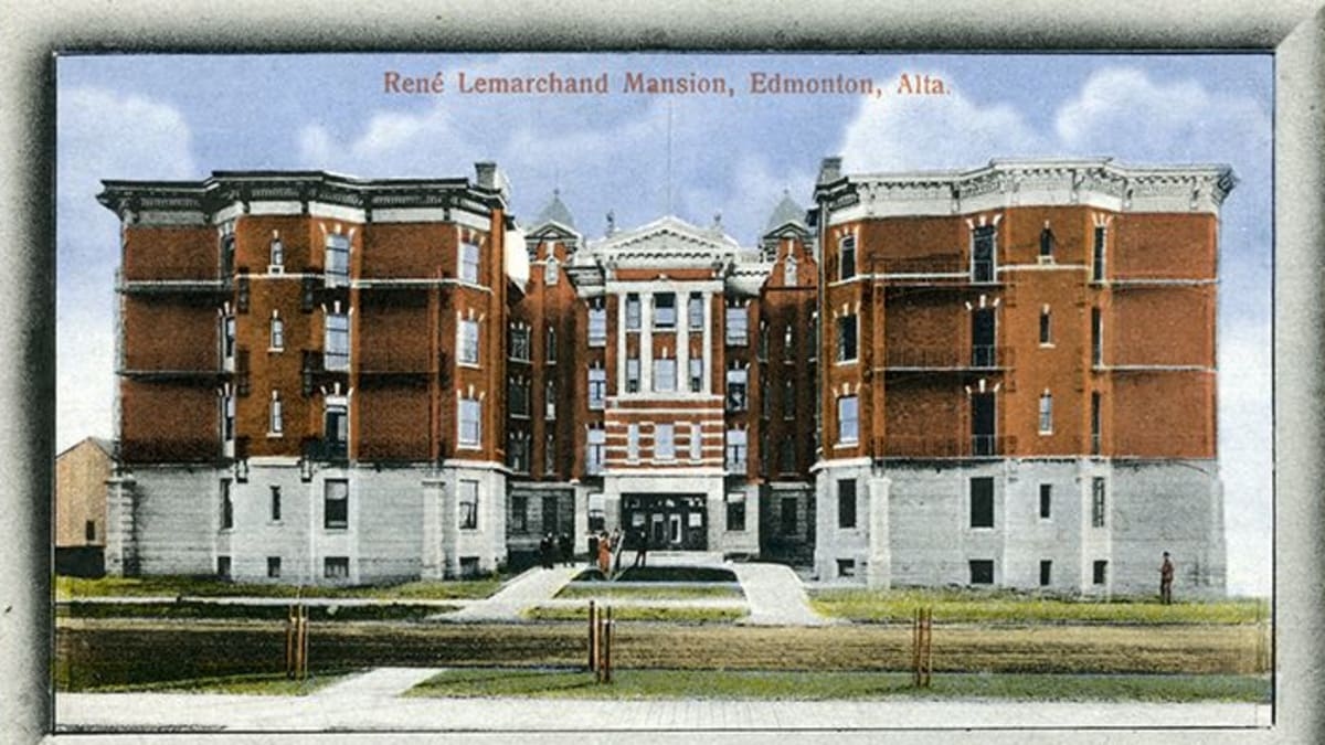 Le Marchand Mansion, ca. 1905