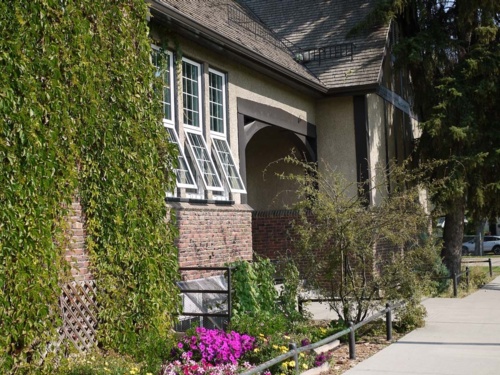 Glenora School