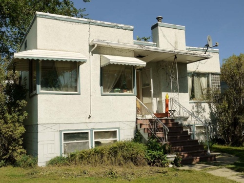 Frost Residence